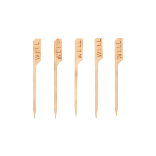 Fünf PAPSTAR 250 Steak-Marker 9 cm der PAPSTAR GmbH, jeweils mit der Gravur „WELL“, sind in einer Reihe angeordnet, ideal für Restaurants, um gut durchgebratene Steaks deutlich zu kennzeichnen.