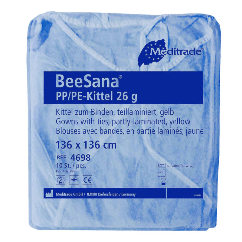 Modrý plášť Meditrade BeeSana® z materiálu PP/PE o gramáži 26 g, balení po 10 kusech, opatřený popiskou s údaji o produktu, jako je materiál, barva, velikost a počet kusů v balení. Tento plášť je určen jako ochranný oděv.