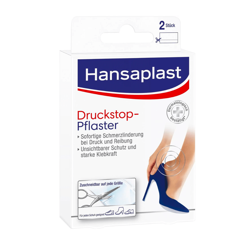 Obal náplasti Hansaplast Druckstop od společnosti Beiersdorf AG s obrázkem ženské nohy v vysokých podpatcích, který slibuje úlevu od tlakové bolesti. Text je v němčině a zdůrazňuje ochranný polštářek.