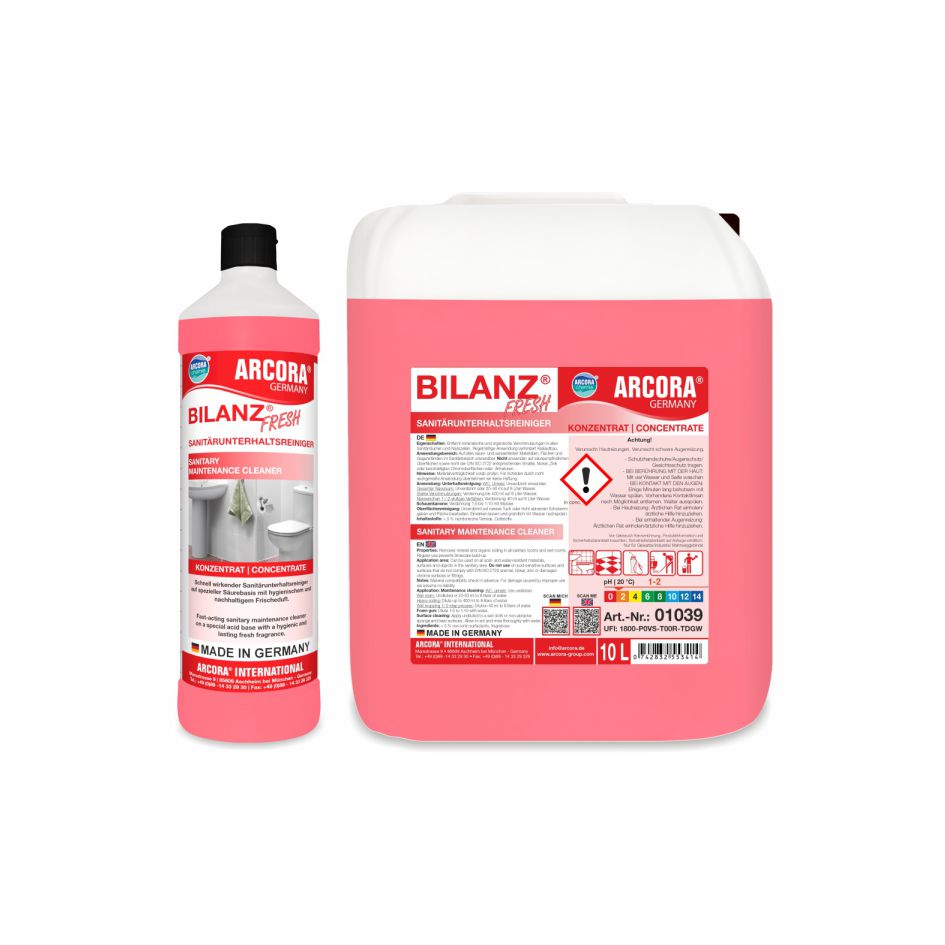 Abgebildet sind zwei Arcora BILANZ FRESH Sanitärunterhaltsreiniger von Arcora International GmbH: eine 1L Flasche mit rotem Deckel und ein 10L Kanister. Beide enthalten rosa Flüssigkeit für langanhaltende Frische und effektiven Kalkentferner.