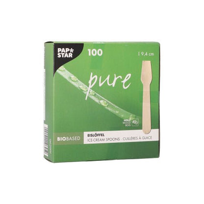 Zeleno-bílá krabice společnosti PAPSTAR GmbH (PAPSTAR dřevěné lžičky na zmrzlinu "pure" 9,4 cm) obsahuje 100 ekologických dřevěných lžiček s obrázkem lžičky na pravé straně. Každá lžička je dlouhá 9,4 cm a je dodávána v kartonové krabičce.