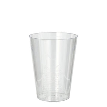 Jeden Starpak 10 kelímek na pití z PS (0,2 l, Ø 7,5 cm, 9,7 cm) stojí průhledný a prázdný na bílém pozadí. Průhledný kelímek ukazuje jemné povrchové značky.