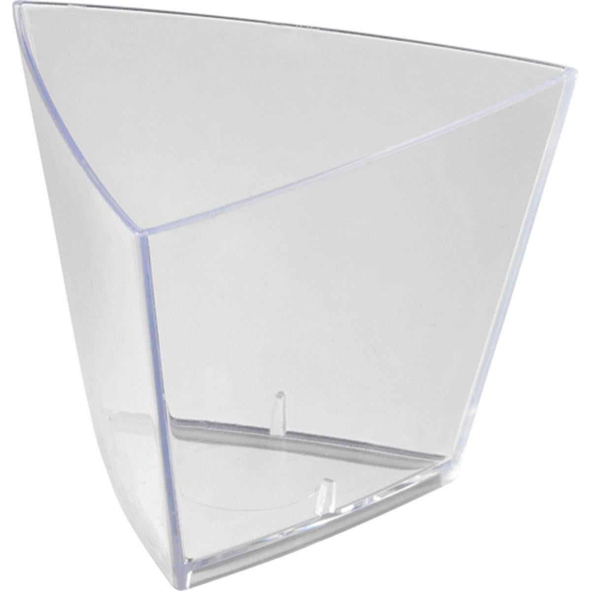Tri Transparent PS 55x55x45 mm od Duni GmbH je průhledný plastový obal s vypouklými stranami a plochým dnem, ideální jako malá úložná krabička na drobné předměty. Balení obsahuje 90 kusů - ideální štíhlé úložné řešení.