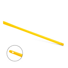 Der Nölle Profi Brush HACCP Ergo-Stiel Kunststoff 145 cm Stiel von Nölle Profi Brush Bürsten- & Pinseltechnik e.K. ist diagonal auf weißem Grund abgebildet. Ein Einsatz hebt das Aufhängeloch hervor, ideal für die hygienische Aufbewahrung und Arbeitsumgebung.