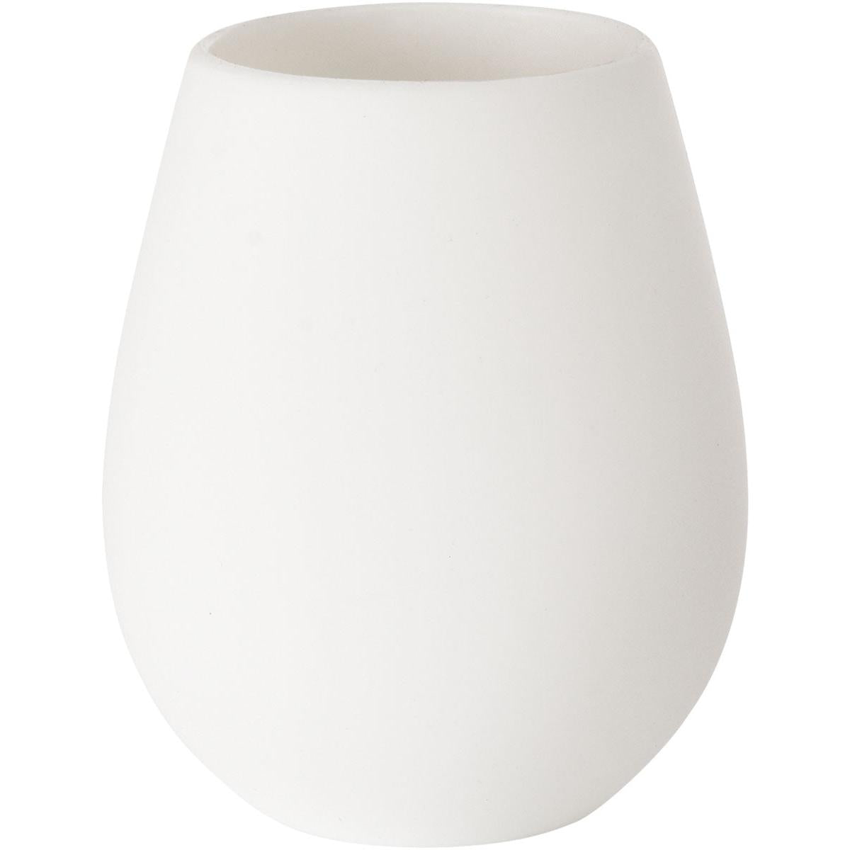 Bílý LED svícen ze silikonu od společnosti Duni GmbH s tropickým designem a matným povrchem, s oblým, lehce kónickým tvarem a širokým otvorem, zobrazený na bílém pozadí. Balení: 1 nádoba.