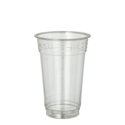 Pohár Starpak 50 "Hurricane" z průhledného PET od Starpak stojí vzpřímeně před jednoduchým bílým pozadím.