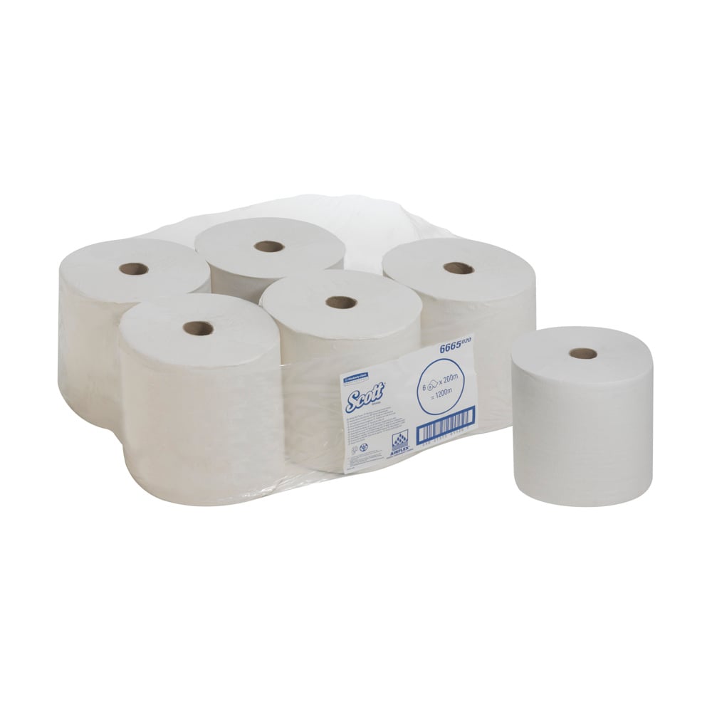 Balení šesti ručníků Scott® PERFORMANCE - role / bílá od Kimberly-Clark GmbH - pět rolí v průhledném plastu, jedna nezabalená - na jednoduchém bílém pozadí.