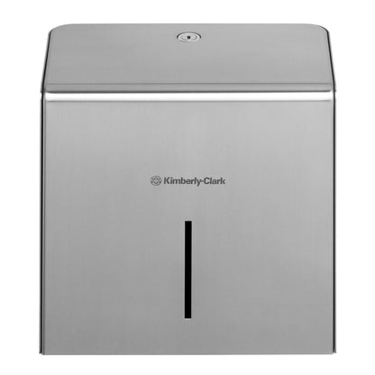 Mini Jumbo toaletní papírový zásobník Kimberly-Clark Professional™ (nerezová ocel) od Kimberly-Clark GmbH má robustní nerezový design s kontrolním otvorem a klíčovou dírkou na vrchu pro snadný přístup a nabízí jak styl, tak funkčnost.