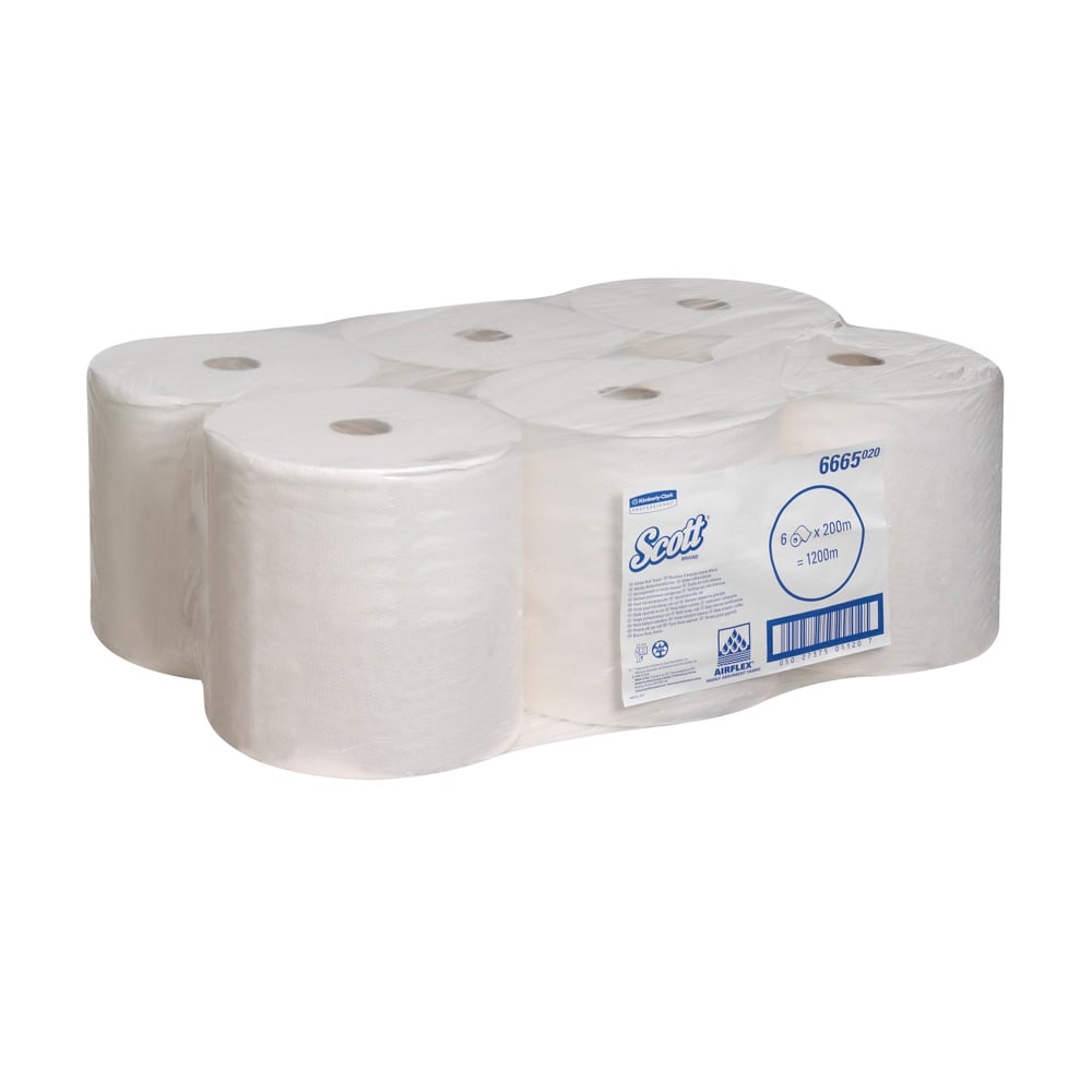 Karton se šesti rolemi ručníků Scott® PERFORMANCE v bílé barvě od Kimberly-Clark GmbH, hygienický a ekologický - každá role je jednotlivě zabalena s bílou a modrou etiketou pro snadné a čisté vyjmutí.