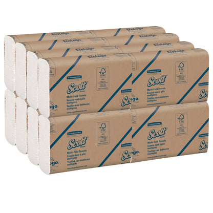 Šestnáct bílých, vícekrát složených balení ručníků Scott® od společnosti Kimberly-Clark GmbH je úhledně naskládáno; každé balení obsahuje 250 listů a je opatřeno jasným označením - ideální pro hygienické sušení rukou.