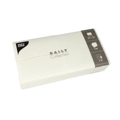 Bílé balení ubrousků „DAILY Collection“ od PAPSTAR GmbH obsahuje 150 ubrousků s rozměry 32 x 32 cm, ideální pro vylepšení vaší stolní dekorace. Na obalu je uvedeno, že ubrousky jsou složené na osminy.