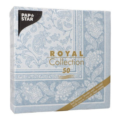 Čtvercové balení PAPSTAR GmbH 50 ubrousků "ROYAL Collection" 1/4-skládání 40 x 40 cm modrá, s světle modro-bílým paisley vzorem, zlatým písmem a etiketou pro luxusní papírové ubrousky.