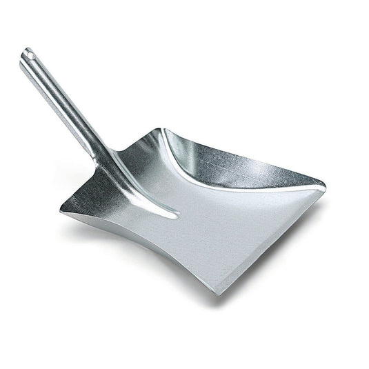 Kovová pozinkovaná lopatka Nölle Profi Brush (39 × 24 cm, rukojeť typu Düll) od společnosti Nölle Profi Brush Bürsten- & Pinseltechnik e.K. má krátkou, zahnutou rukojeť, vyvýšené hrany a otvor pro zavěšení – vyobrazena na jednoduchém bílém pozadí.