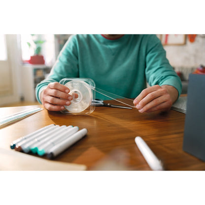 tesa Universal doppelseitiges Klebeband mit Nano Power, transparent – Anwendung