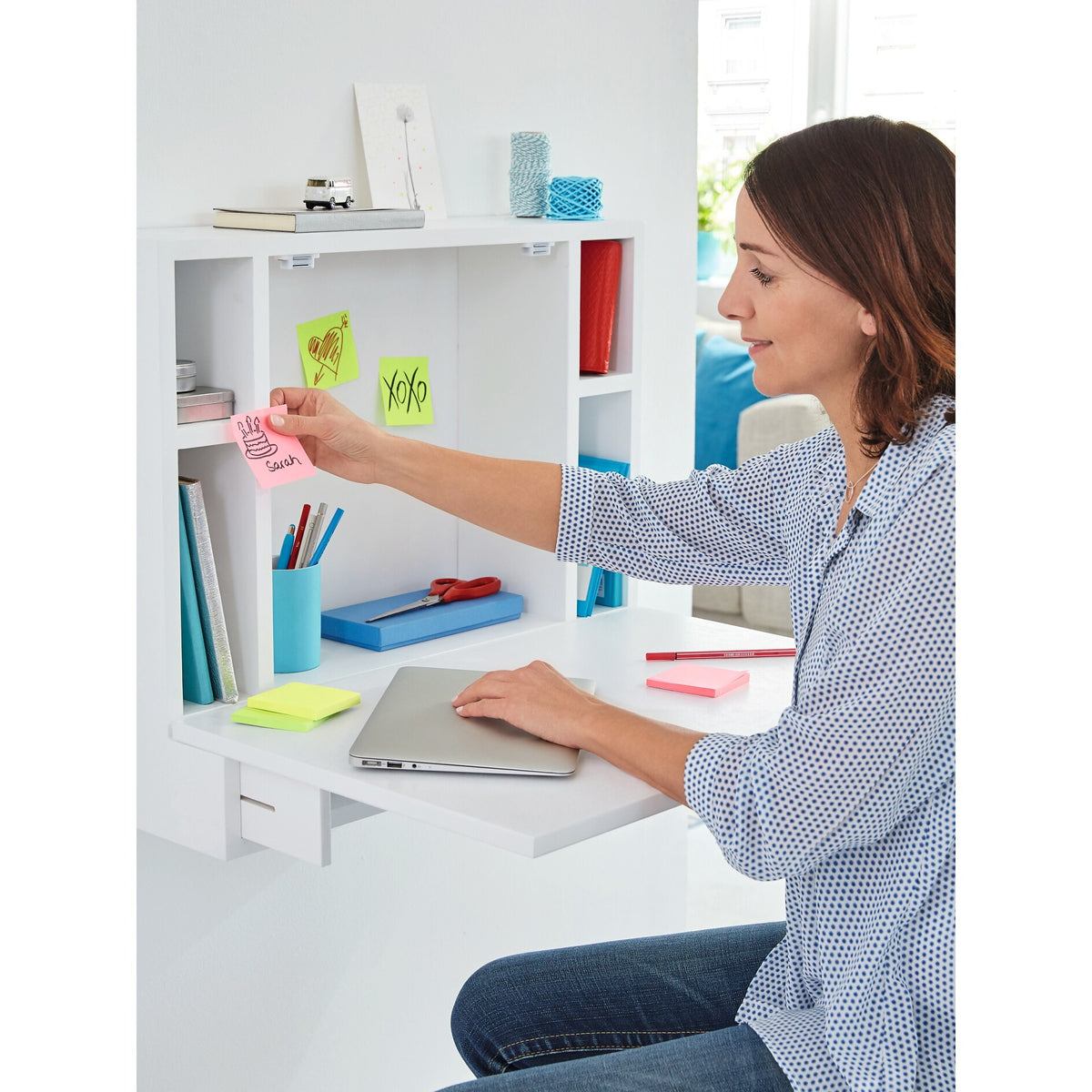 tesa Neon Notes Klebezettel – Anwendung