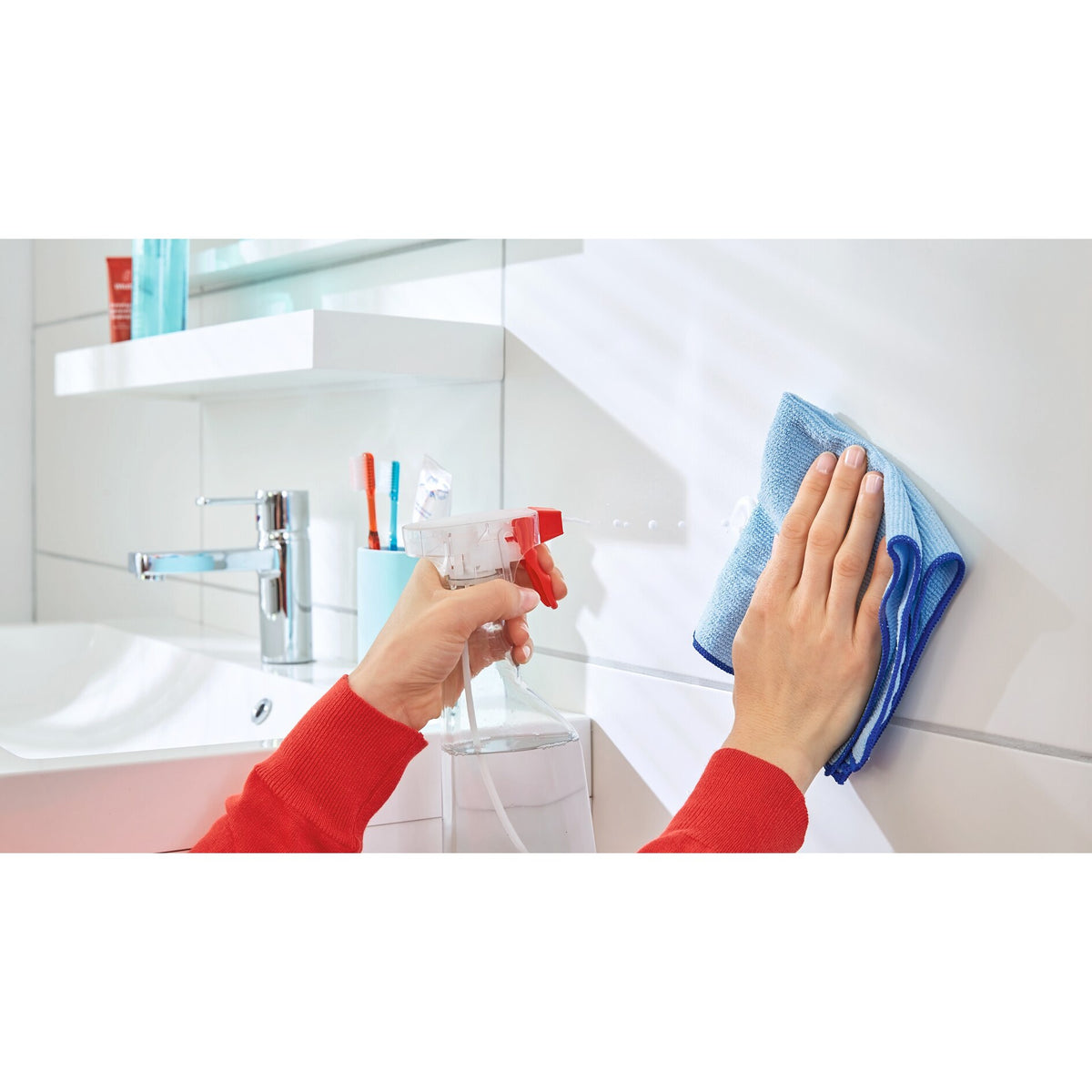 tesa Powerstrips Haken L Eckig schwarz – Anwendung