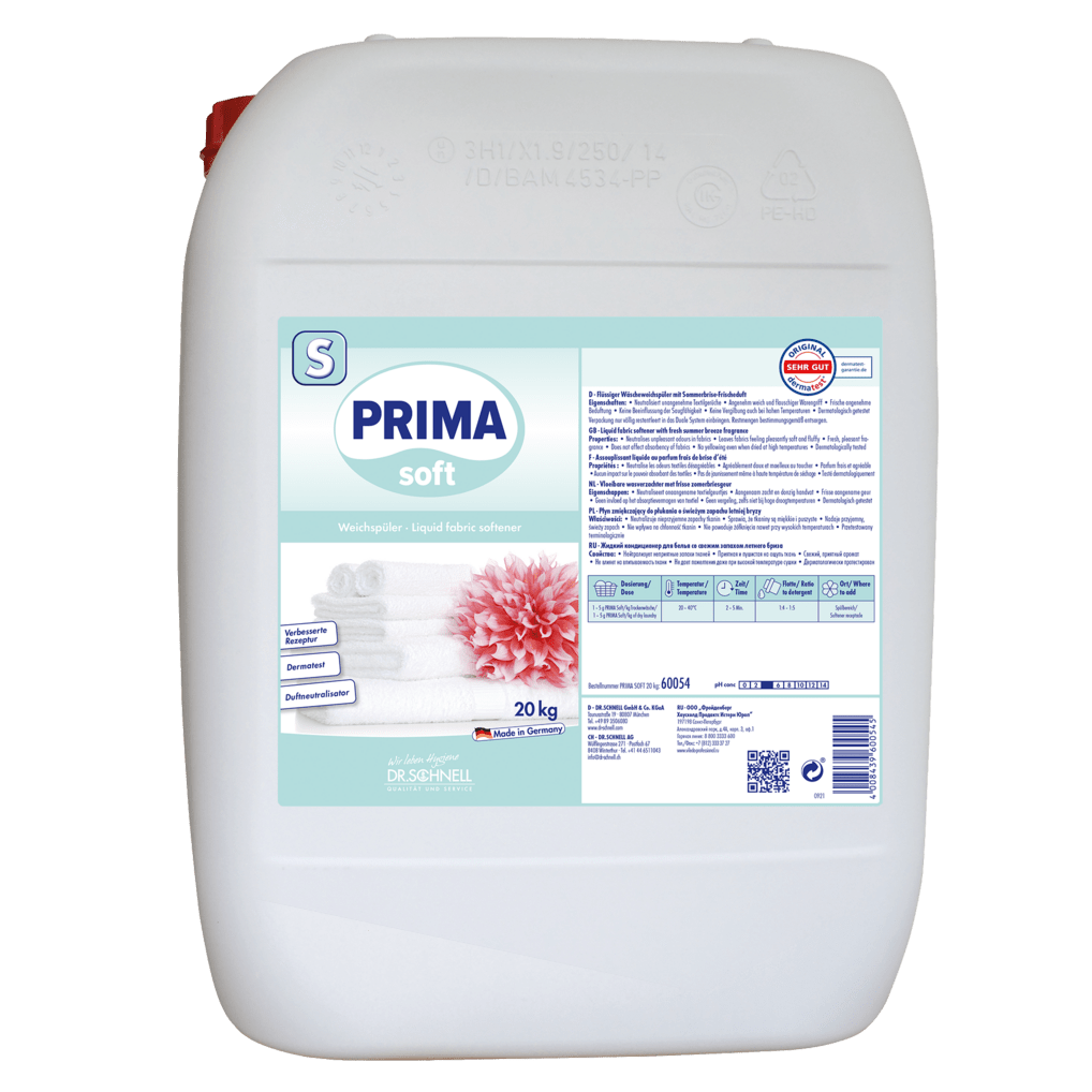 Bílý 20kg plastový kontejner od Dr. Schnell PRIMA SOFT soft aviváž od DR.SCHNELL GmbH & Co. KGaA, s modro-bílou etiketou se složenými ručníky, růžovým květem a produktovými informacemi v němčině.