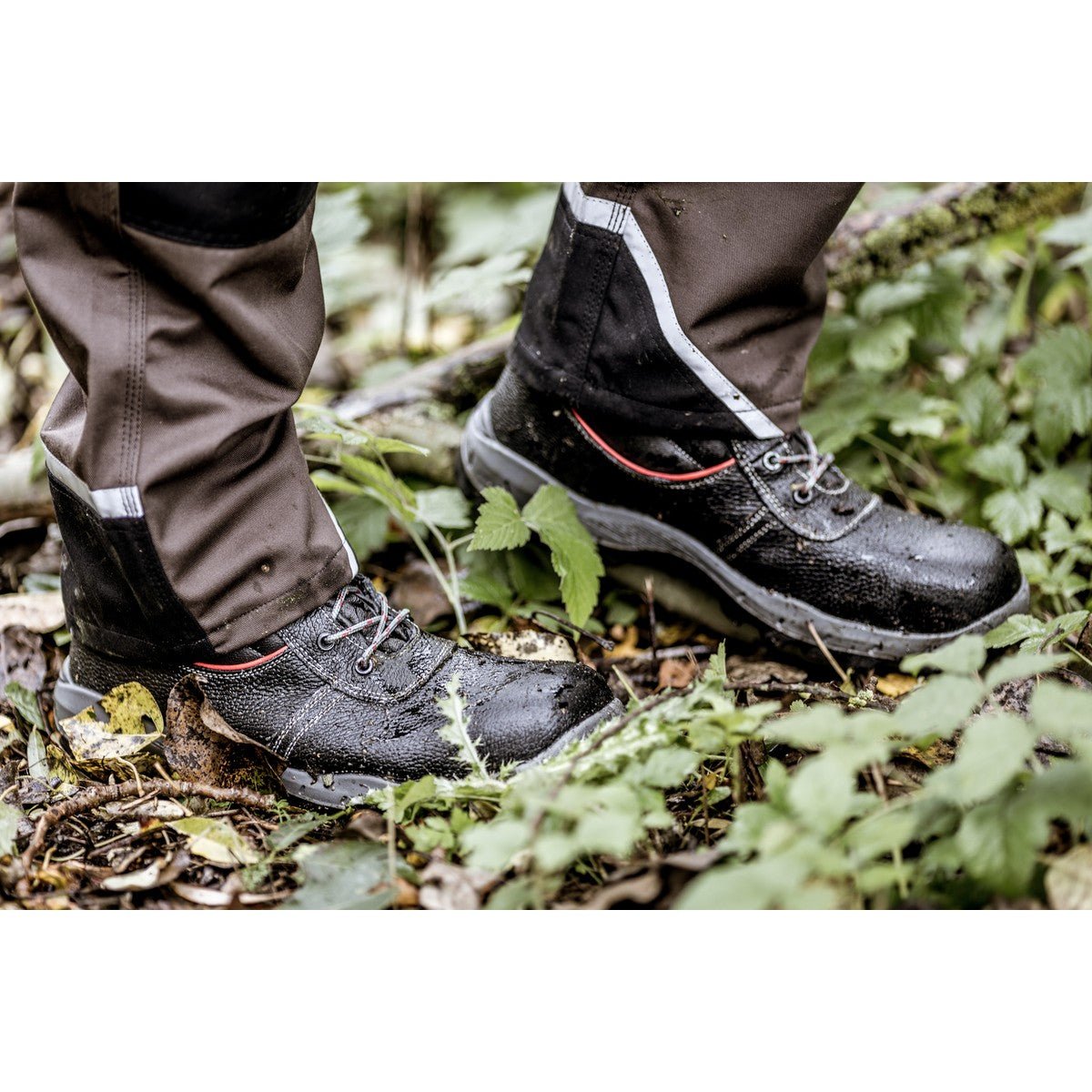 Bezpečnostní obuv NITRAS STEP MID MF, S3, střední výška, černá