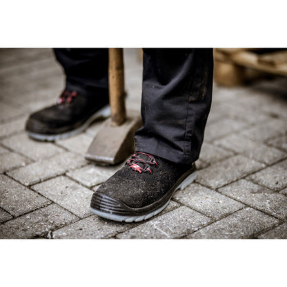 Bezpečnostní obuv NITRAS MICRO STEP MID, S1 P, střední výška, černá