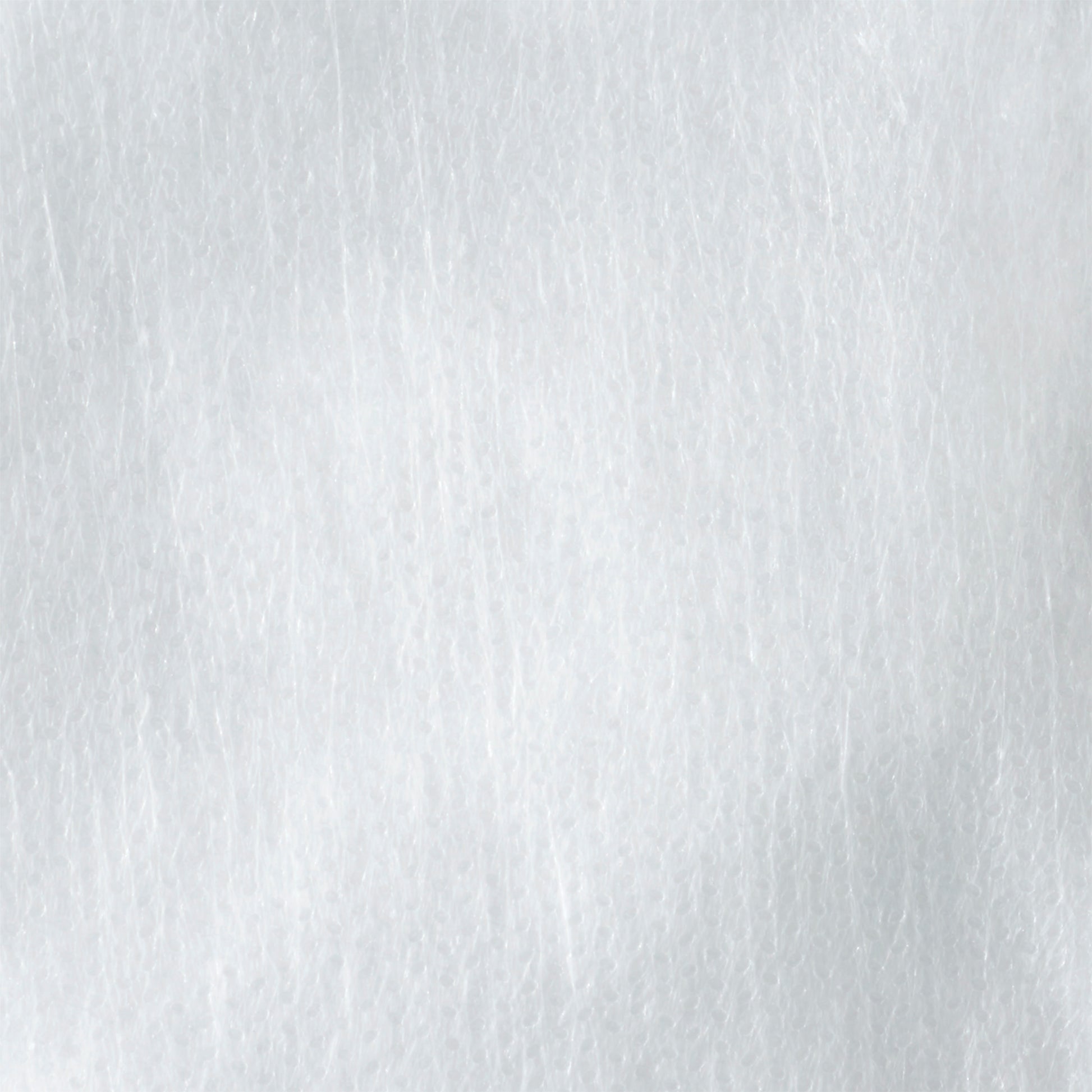 Nahaufnahme des 3M™ Partikelfilters 5925 (P2) von 3M Deutschland GmbH, die die weiße, strukturierte Oberfläche mit sichtbaren Fasern und einem leicht ungleichmäßigen Muster zeigt. Die Packung enthält 10 Paare.