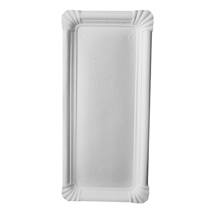 Talíř PAPSTAR 250, karton "pure" hranatý bílý od PAPSTAR GmbH je obdélníkový bílý talíř z ekologické čerstvé vláknité desky s mírně vyvýšenými, dekorativními okraji a zaoblenými rohy, zobrazený na jednobarevném pozadí.