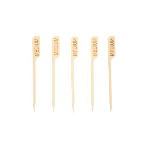 Pět PAPSTAR 250 steakových značek 9 cm s nápisem "MEDIUM", vzpřímeně na bílém podkladu – ideální pro profesionální označení masa v gastronomii. Značka: PAPSTAR GmbH.