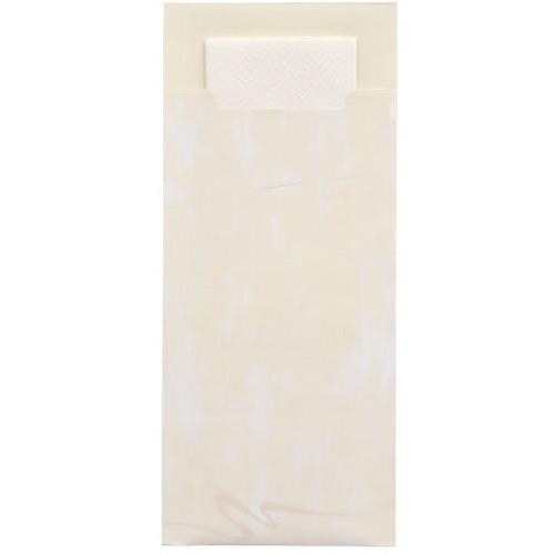 Krémová PAPSTAR GmbH 520 kapsička na příbory (20x8,5 cm, dvouvrstvá) s obdélníkovou klapkou je částečně otevřená a poskytuje pohled na odpovídající ubrousek uvnitř; hladký povrch vykazuje decentní barevné variace.