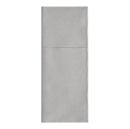 Starpak 100 kapsa na příbory-ubrousek z hladkého, jednoduchého Airlaid materiálu (40 x 48 cm) je úhledně podélně složená a má vertikální záhyb pro příbory. Prezentuje se ve světlé šedé barvě.