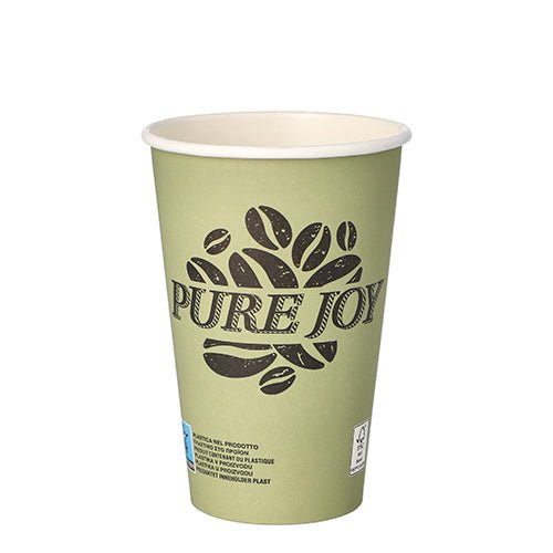 Zelený PAPSTAR 50 papírový kelímek (0,3 l) od PAPSTAR GmbH má na přední straně nápis „PURE JOY“ a ilustrace kávových zrn, na dně jsou malé modro-bílé etikety. Pozadí je bílé.