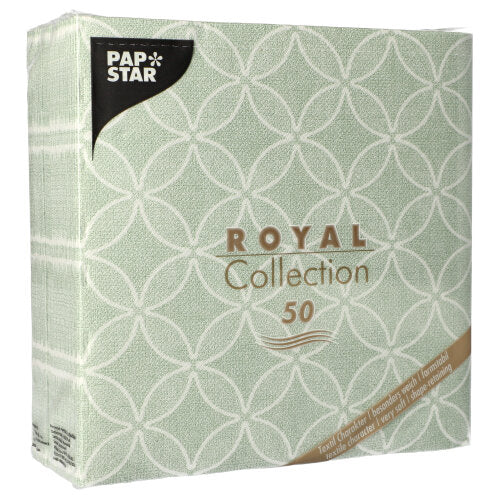 Eine Packung mit 50 PAPSTAR Servietten "ROYAL Collection" 1/4-Falz, 40 x 40 cm, grün von PAPSTAR GmbH, mit weißem geometrischem Muster und goldener und weißer Schrift auf der Vorderseite.