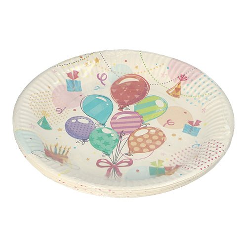 PAPSTAR 10 talířů, papírový kulatý Ø 23 cm od PAPSTAR GmbH s barevným party designem z balónků, dárků, konfet a narozeninového dortu – ideální jednorázové talíře pro večírky a narozeninové oslavy.