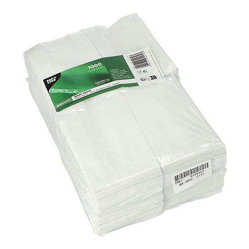 Stoh 1.000 PAPSTAR 1000 Wrap-sáčků (11x8x4 cm) od PAPSTAR GmbH, bílé papírové ubrousky z průhledného plastu se zelenou etiketou a viditelnými čárovými kódy; vlastnosti: robustní konstrukce a ekologické balení.