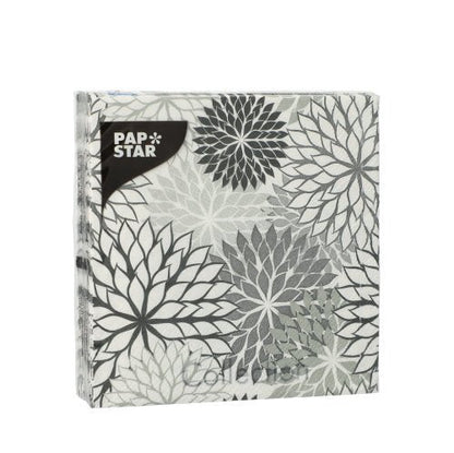 Balení PAPSTAR 20 servítek, 25x25 cm, 3-vrstvé, čtvrtinové skládání od společnosti PAPSTAR GmbH – ideální pro stylovou stolní dekoraci.