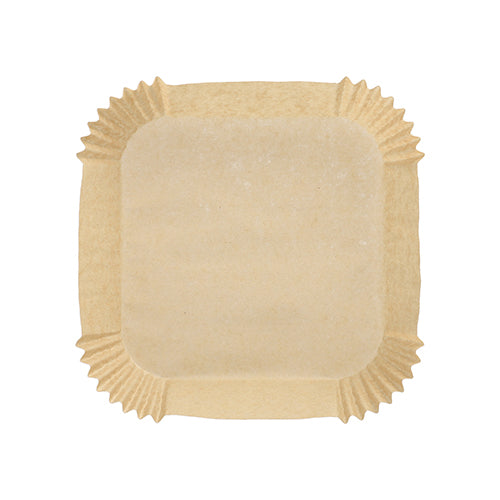Das PAPSTAR 100 Backpapiere für Heißluftfritteusen eckig von der PAPSTAR GmbH besteht aus quadratischen, beige geriffelten Backförmchen aus Antihaftpapier – ideal für den Einsatz in Heißluftfritteusen.