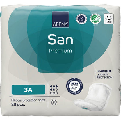 Balení 28 tamponů ABENA San Premium od Abena Re-Seller GmbH, které se vyznačují vysokou savostí, neviditelnou ochranou proti úniku a rovnováhou pokožky. Certifikační loga a obrázek tamponu jsou zobrazeny vpravo dole na balení.