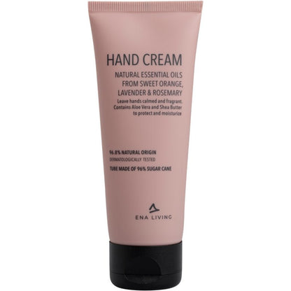 Růžová 75 ml tuba ENA Living krému na ruce od Abena Re-Seller GmbH, s černým uzávěrem a éterickými oleji z červeného pomeranče, levandule a rozmarýnu. Vyrobeno z 96,8 % přírodních složek pro intenzivní péči o suché ruce. Dostupné v kartonech (balení po 18 kusech).