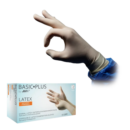 Ruka s latexovou rukavicí dělá gesto „OK“. Pod ní se nachází krabička s nápisem „AMPri BASIC-PLUS latexové rukavice pudrované, bílé | Box (100 kusů)“ od AMPri Handelsgesellschaft mbH, která obsahuje jednorázové vyšetřovací rukavice z latexu. Krabička zobrazuje obrázek rukou v rukavicích a vícejazyčný text, který zdůrazňuje ochranu proti chemikáliím.