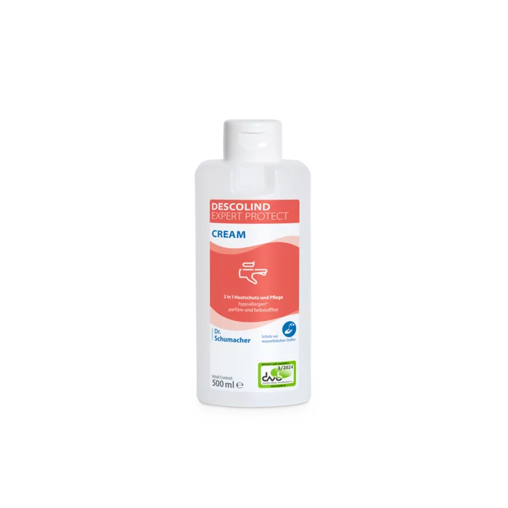 Bílá 500ml láhev Dr. Schumacher Descolind Expert Protect Cream ochranný krém na pokožku od Dr. Schumacher GmbH s červeno-bílou etiketou, ideální pro alergické ruce, stojí před světlým pozadím.