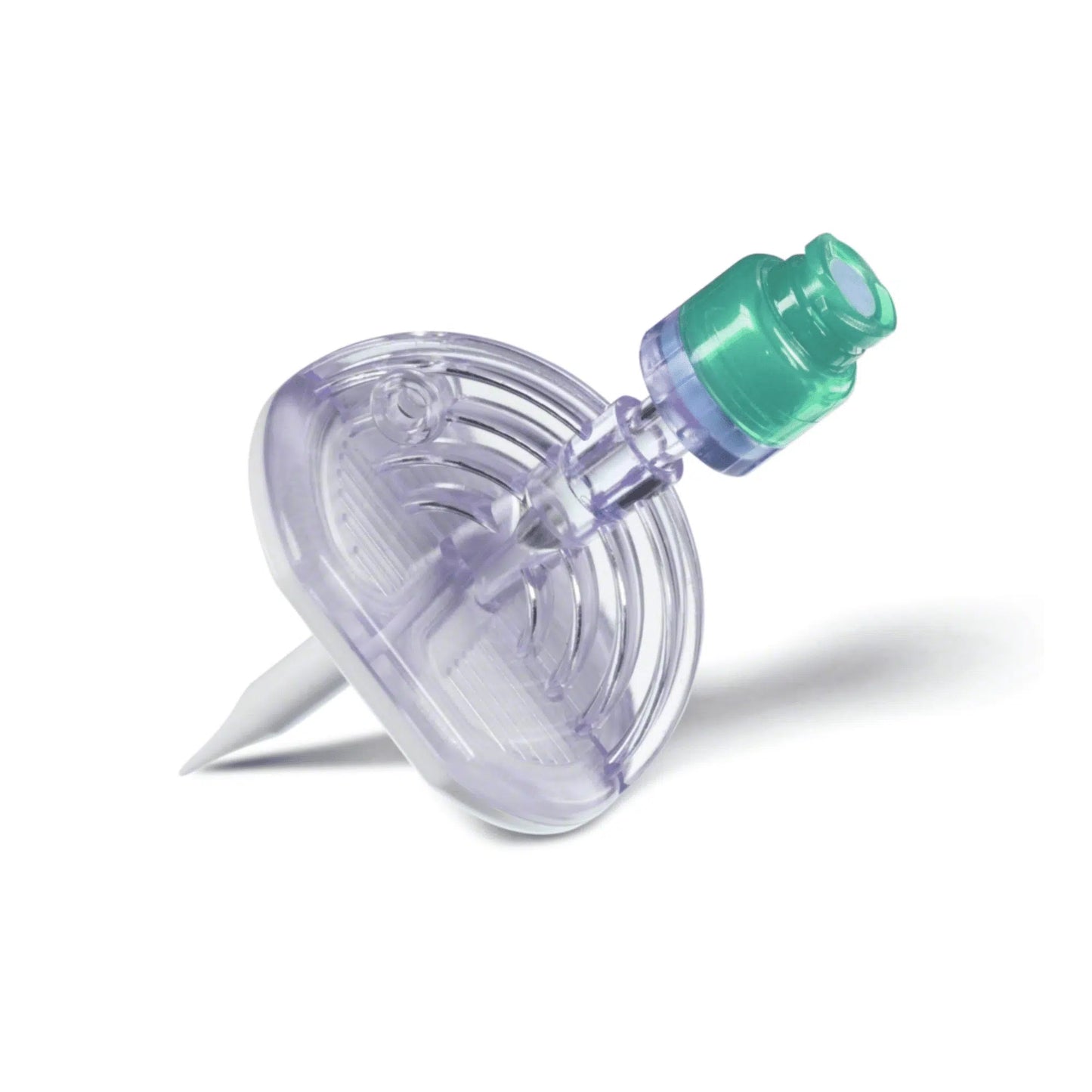 Der B. Braun Mini-Spike® 2 - 1 kus z B. Braun Deutschland GmbH & Co. KG je sterilní injekční filtr s průsvitným tělem a zelenou špičkou, včetně ploché, kulaté membrány a špičaté trysky pro efektivní filtraci kapaliny. Lehký úhel zvyšuje přesnost designu Mini-Spike a bezproblémově spojuje formu a funkci na jednoduchém bílém pozadí.