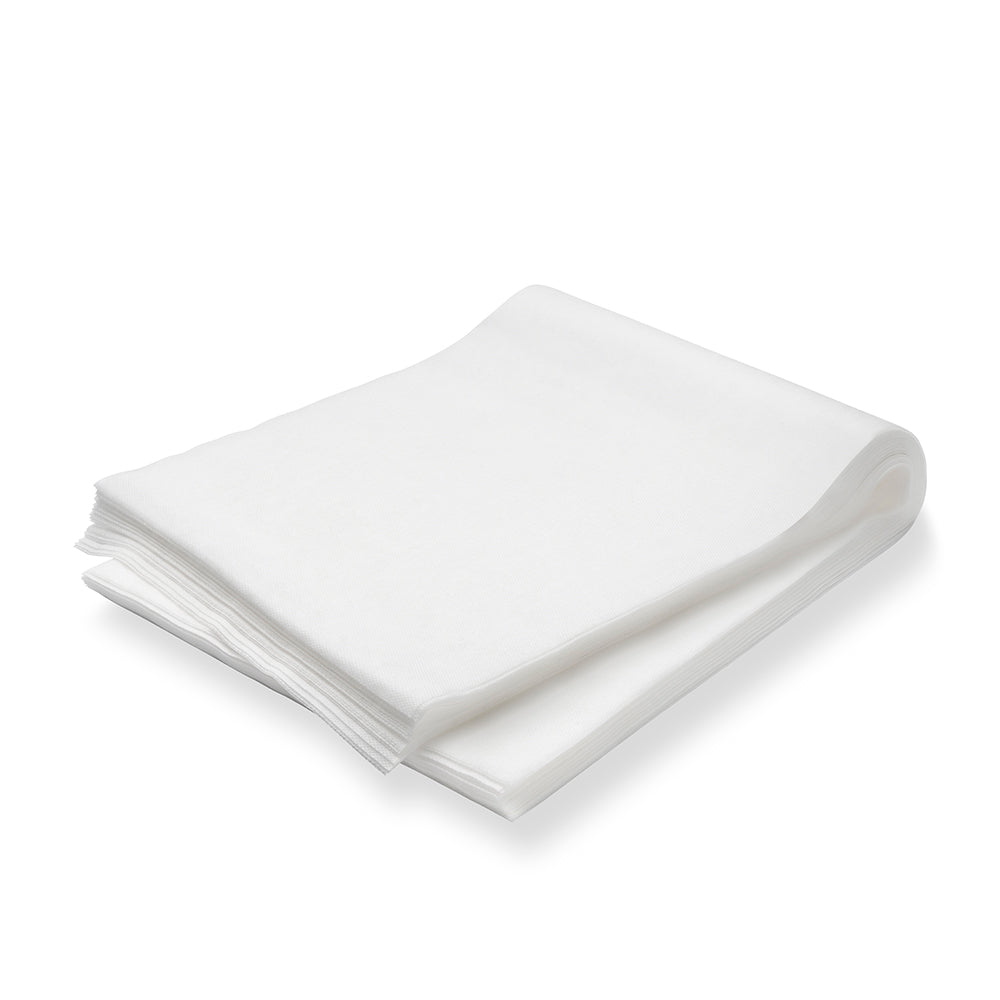 Balení 100 TASKI prachovek (60 x 25 cm, napuštěné olejem) od Diversey Deutschland GmbH & Co. OHG je čistě naskládané na bílé ploše - ideální pro každodenní péči a odstranění prachu na površích s povlakem i bez povlaku.