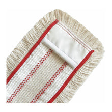 Detailní záběr na obdélníkový Arcora QUATTRO MOPP od Arcora International GmbH s béžovými třásněmi a červeným okrajem pro efektivní čištění podlah.