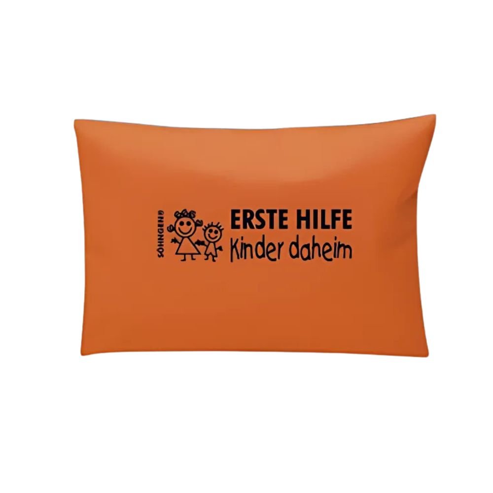 Sada první pomoci "Děti doma oranžová | Balení (1 kus)" od společnosti W. Söhngen GmbH je oranžová taška s nápisem "PRVNÍ POMOC Děti doma" a dvěma panáčky - praktická sada první pomoci pro děti doma.