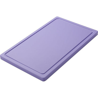 Haug Bürsten KG prkénko KLEIN (PE, protiskluzové, 500x300x20mm) je zobrazeno v světle fialové barvě na bílém pozadí, s mírně zvýšeným okrajem a protiskluzovým povrchem pro bezpečnou a snadnou přípravu pokrmů.
