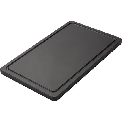 Černé prkénko KLEIN od Haug Bürsten KG z protiskluzového PE (500x300x20mm) s obvodovou drážkou na šťávu a zvýšeným okrajem leží na bílém pozadí.