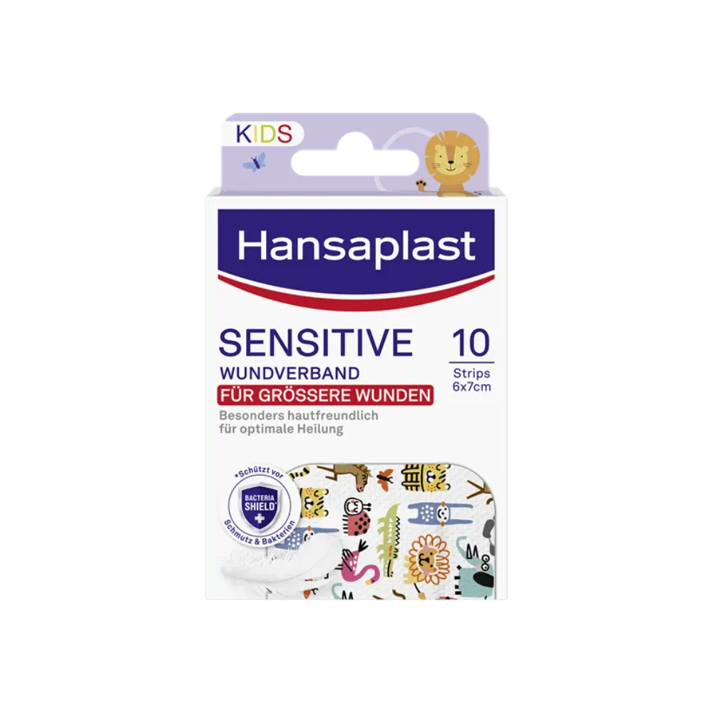 Balení s obvazem Beiersdorf AG Hansaplast Sensitive Kids, 6 x 7 cm | Balení (10 kusů), skládající se z 10 proužků o rozměrech 6x7cm. Obal zobrazuje ilustraci lva a zdůrazňuje, že náplast je šetrný obvaz k pokožce a zajišťuje optimální hojení pro citlivou pokožku.