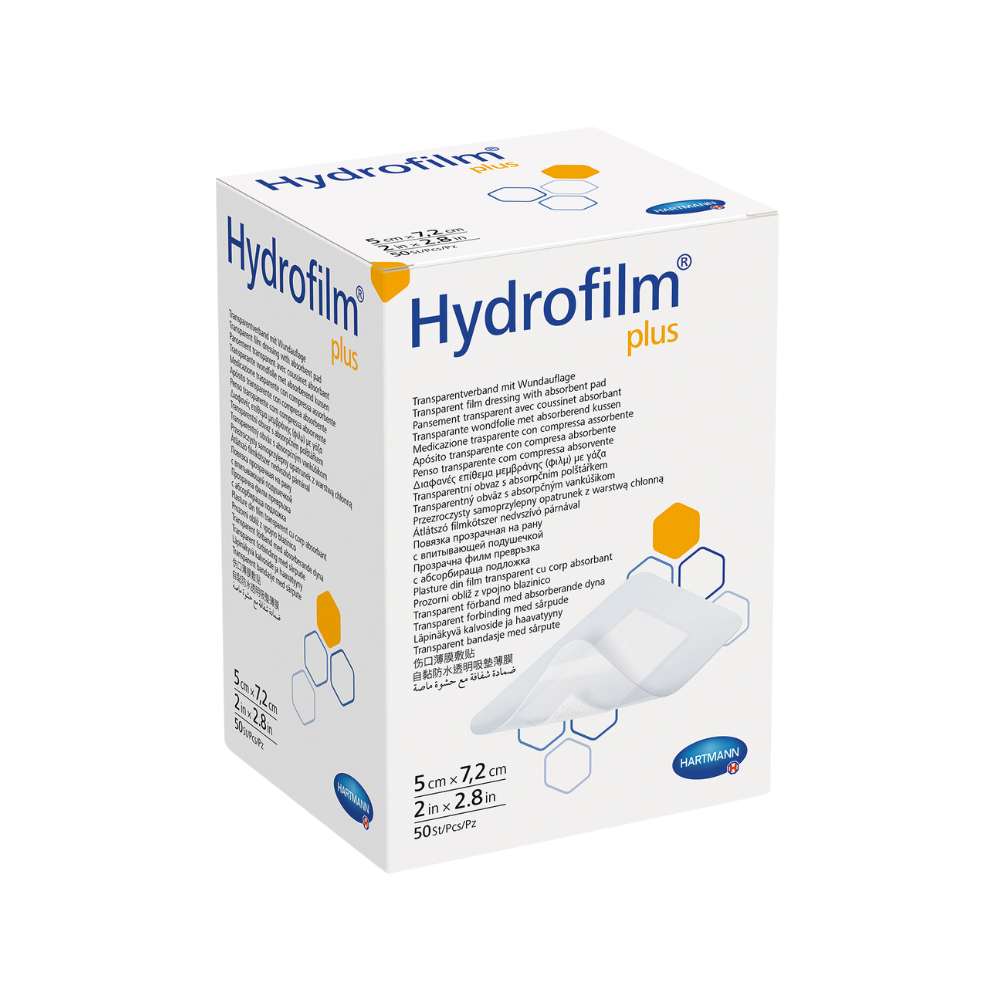 Krabička Paul Hartmann AG Výběhový produkt: Hydrofilm Plus 5x7,2 cm, balení po 50 kusech, včetně informací o produktu a obrázku průhledného obvazu na bílém pozadí.