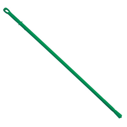 Zelená plastová tyč Haug Bürsten KG o délce 1500 mm a průměru 32 mm vyniká svým ergonomickým designem a smyčkovým upevněním na jednom konci, prezentována na bílém pozadí.