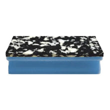 Houba Arcora PU-PAD (150 x 70 x 45 mm) od společnosti Arcora International GmbH má obdélníkovou modrou základnu z PU pěny a černo-bíle kropenatý drsný povrch, zobrazený na jednoduchém bílém pozadí. Balení obsahuje 10 hub.