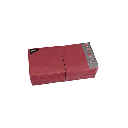 Balení PAPSTAR 250 ubrousků, 3-vrstvé 1/4-skládání od PAPSTAR GmbH, s produktovými detaily jako rozměry a množství zobrazené na boku, zobrazené před bílým pozadím.