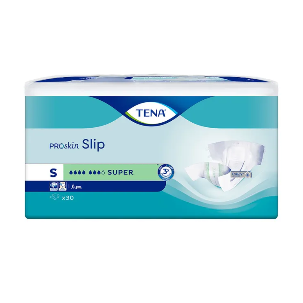 Balení inkontinenční vložky TENA Slip Super s pasem, velikost Small, zdůrazňuje ochranu proti úniku pomocí obrázku produktu a textu s uvedením počtu kusů 30. Design se vyznačuje výraznými modrými a zelenými tóny.